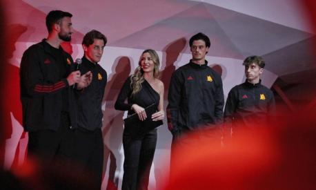 Quattro giallorossi alla serata tra i tifosi. Svilar: “Quei rigori mi resteranno nel cuore”