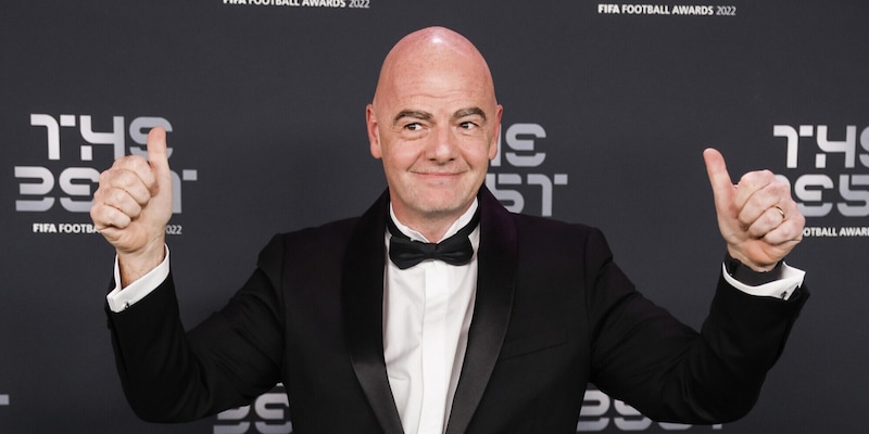 Infantino categorico: “La Fifa è contraria al cartellino blu”