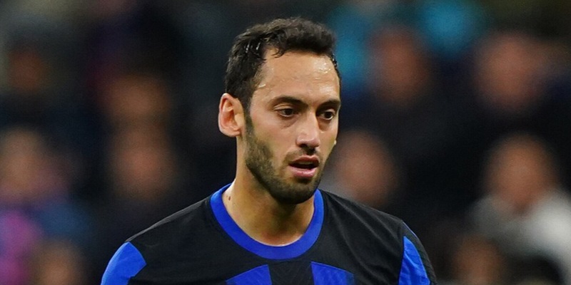 Inter, l’annuncio di Calhanoglu sul suo futuro