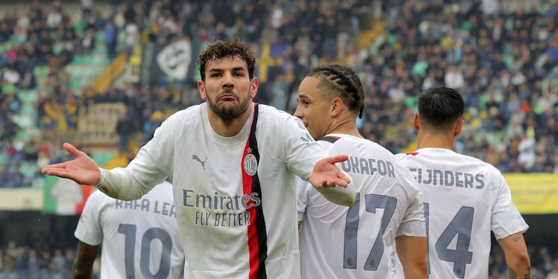 Theo Hernandez, Pulisic e Chukwueze: Verona ko, Milan a +3 sulla Juve
