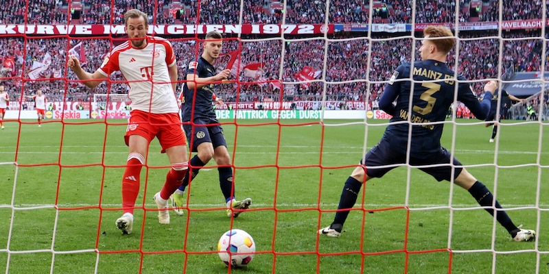 Bundesliga, Kane trascina Tuchel: Bayern Monaco a valanga sul Mainz