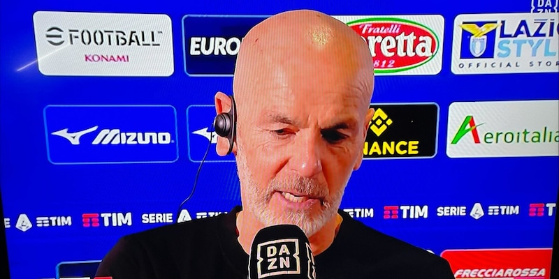 Pioli e la frase sull’espulsione di Pellegrini in diretta tv: “Che cosa dovevamo fare?”