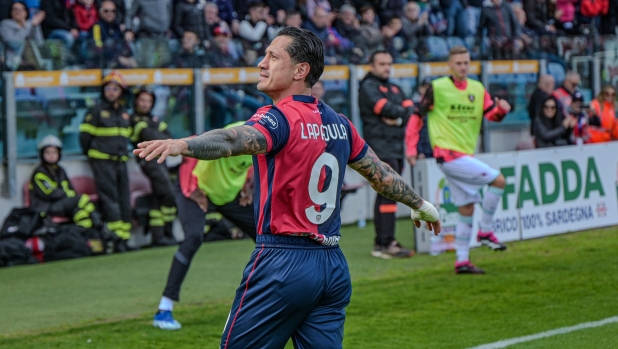 LIVE Cagliari-Salernitana 2-0: Lapadula-gol, Gaetano raddoppia