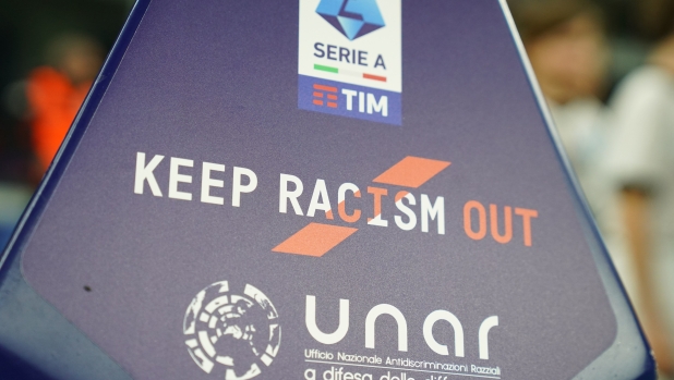 E ora? Sabato il Napoli non aderirà alla campagna “Keep racism out”, ma non rischia nulla