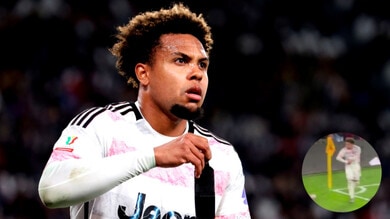 A McKennie ululati razzisti in Juve-Lazio: la denuncia social del tifo