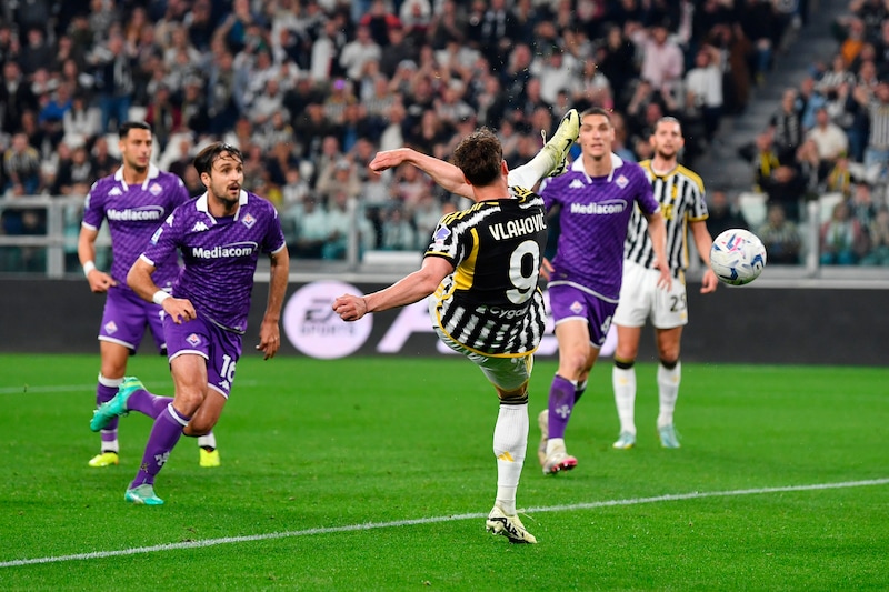 Vlahovic, il tabù Fiorentina e l'esempio di Morata: gol per alzare una coppa