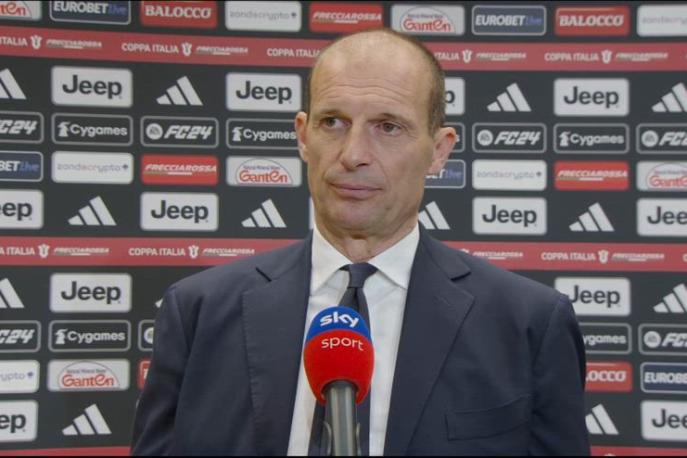 Video Juve, Allegri: “Mi dispiace per i fischi ad Alex Sandro”