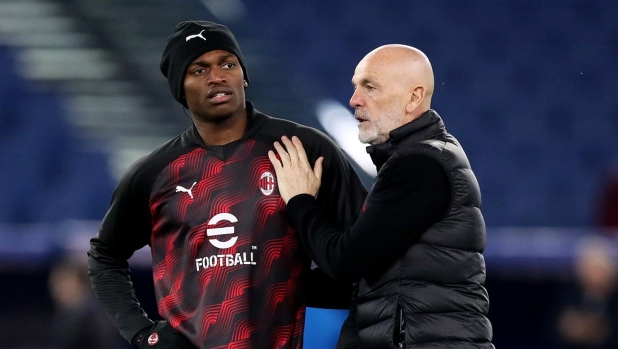 Milan, Pioli ha scelto: si gioca l’ultimo derby con Leao da 9