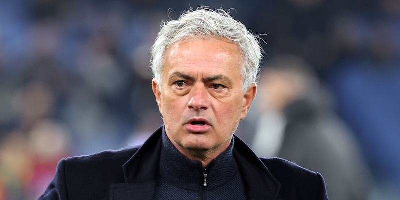 Mourinho, offerta dal Fenerbahce: lo Special One riflette