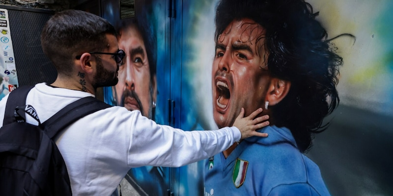 Morte Maradona, slitta il processo in Argentina: il motivo