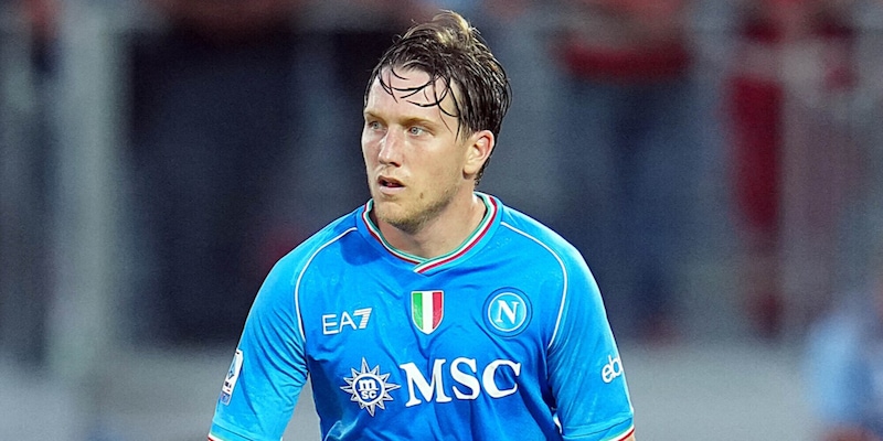 Schwoch: “Zielinski sarebbe dovuto esplodere al Napoli come Calhanoglu all’Inter”