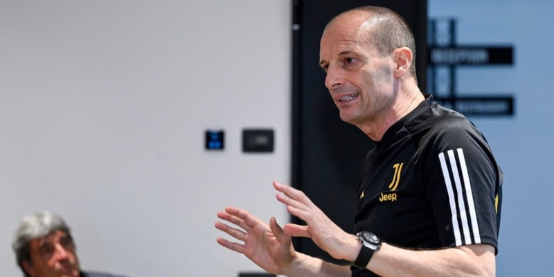 Allegri maestro a Coverciano: la lezione agli allievi allenatori Uefa Pro