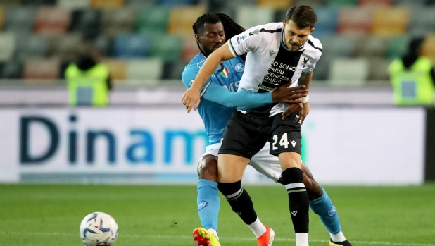 LIVE Al 45′ Udinese-Napoli 0-0: dominio sterile degli azzurri, ma le due palle gol sono friulane