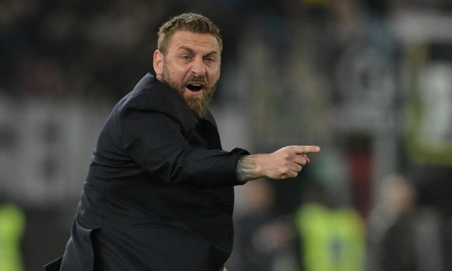 De Rossi: “Attento Bayer, abbiamo le carte in regola per fare l’impresa stile… Barça”