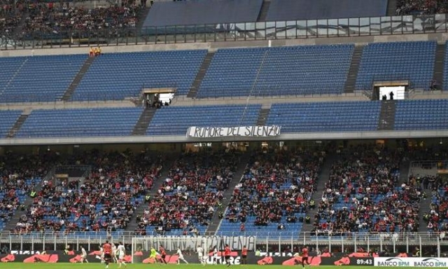 Milan, la Curva Sud prosegue la protesta: niente tifo anche contro il Cagliari