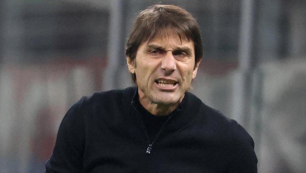 Napoli, il piano per Conte: pronta l’offerta con il superbonus Champions