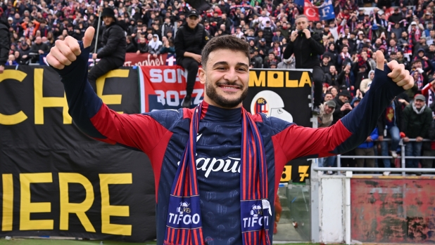 Orsolini: “Ho pianto per la Champions. Sinisa, Motta, la fascia: vi racconto il mio Bologna”