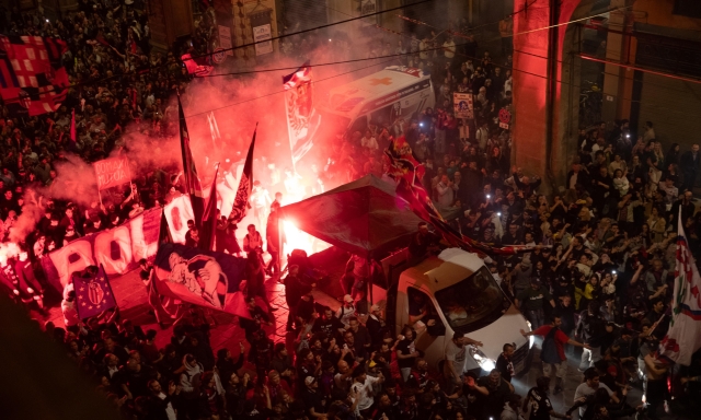 Bologna, festa grande: in cinquantamila per la Champions League
