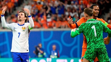 Olanda-Francia, solo un pari: Griezmann spreca, gol annullato a Simons