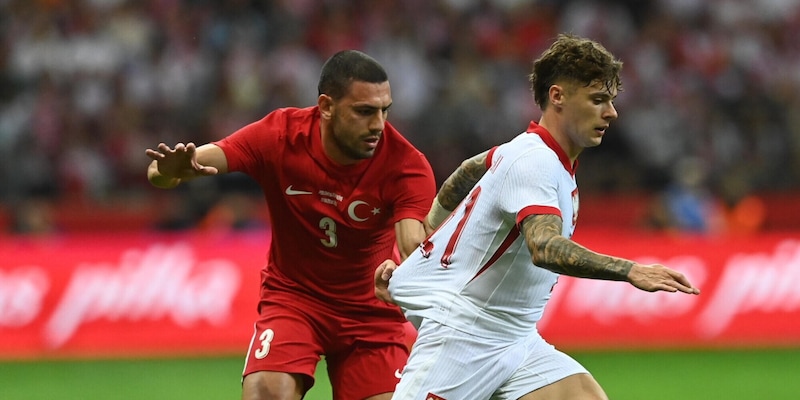 Zalewski, magia con la Polonia: gol spettacolare contro la Turchia