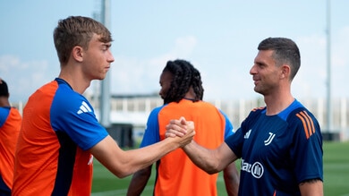 Rivoluzione Motta: da Szczesny-Huijsen a McKennie-Chiesa, così cambierà la Juve