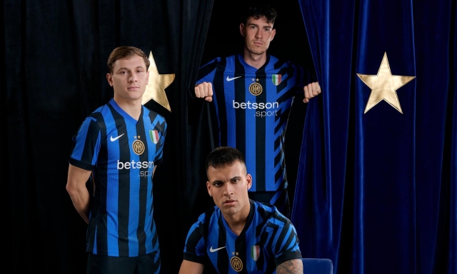 Vecchio stile, strisce "moderne" e le due stelle: ecco la nuova maglia dell'Inter