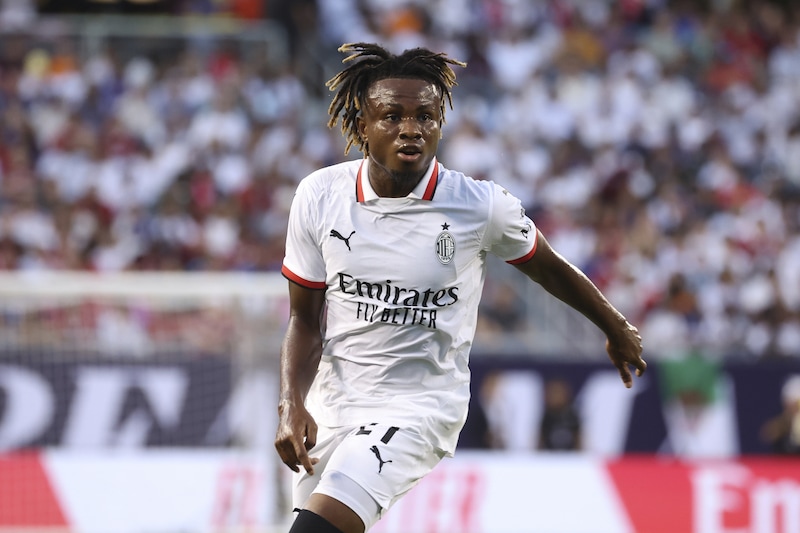 Il Milan non si ferma più: dopo il Manchester City batte anche il Real Madrid! Decide Samu Chukwueze.