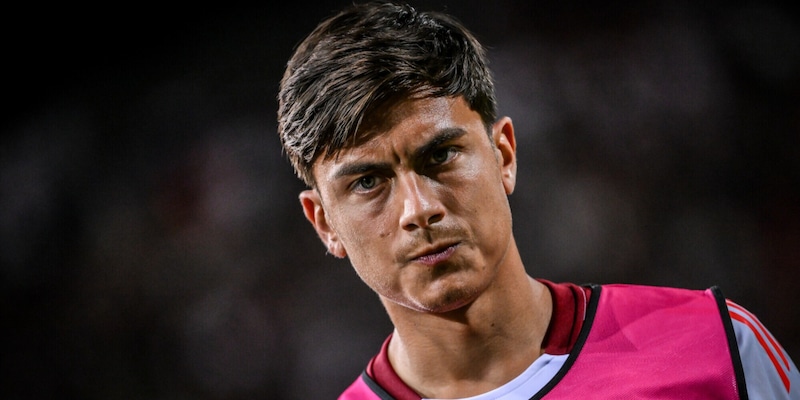 Post di Dybala nella notte, i tifosi della Roma impazziscono