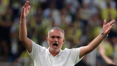 Mourinho furioso, Fenerbahce eliminato: “Non dico altro, andate a rivedervi Roma-Siviglia”