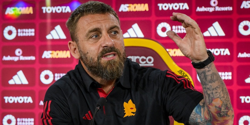 De Rossi diretta conferenza su Dybala e Cagliari-Roma: segui LIVE