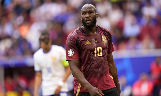 Napoli, nuova offerta al Chelsea per Lukaku: 30 milioni più bonus. Si attende la risposta