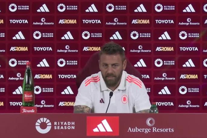 De Rossi: "Dybala convocato, nessuno è più importante della Roma"