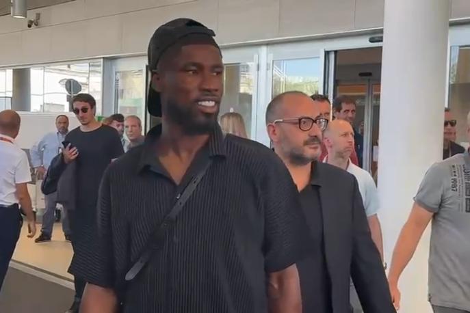 Danso è a Roma! Il video del suo arrivo e il primo incontro con i tifosi