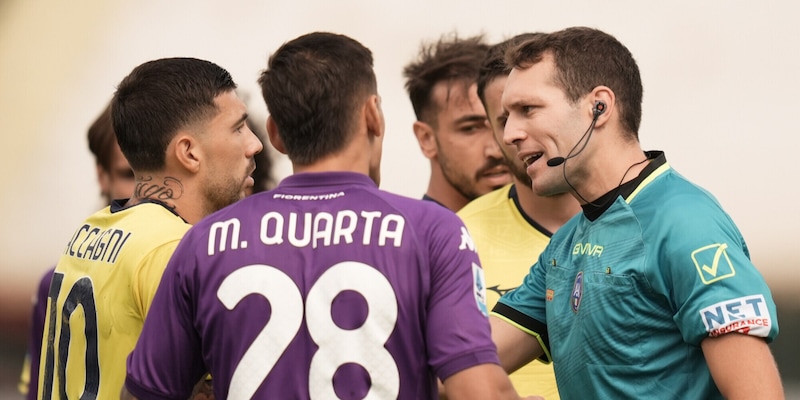 Moviola Fiorentina-Lazio, cosa ha detto l’arbitro al club dopo la bufera sul rigore