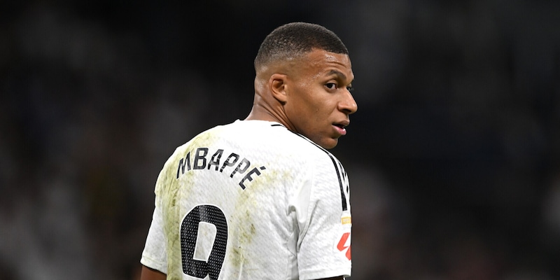 Infortunio Mbappé: come sta e i tempi di recupero, la nota del Real Madrid