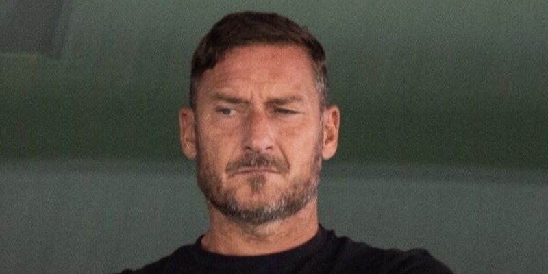 Totti e la dura risposta alle critiche sul figlio Cristian: “Chiacchiere da bar”