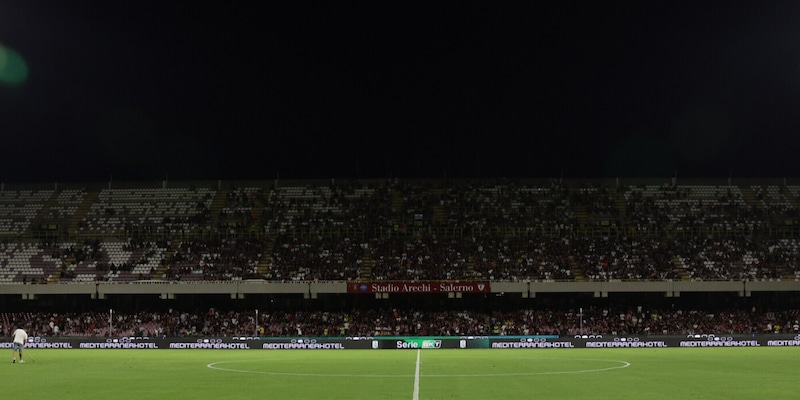 Salernitana-Pisa, inizio posticipato: cosa è successo