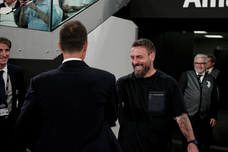 De Rossi diretta dopo Juve-Roma: interviste in tv e conferenza stampa LIVE