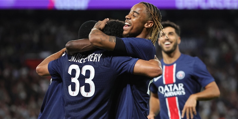 Tre punti a Lille per il Psg. Rennes, gol di Ostigard ma ko contro il Reims