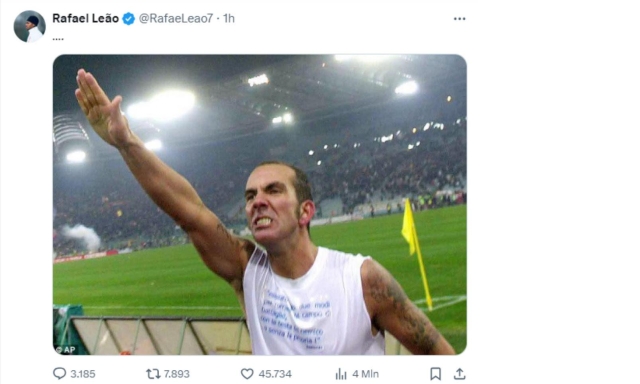 Leao risponde alle critiche di Di Canio in tv: twitta la vecchia foto del saluto romano