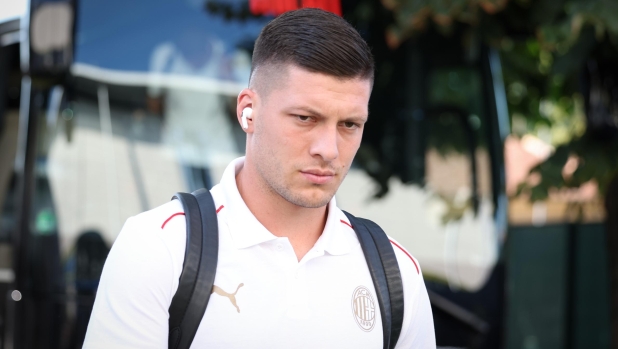 Liste Uefa: Inter c'è Buchanan, out Correa e Palacios. Juve: sì Arthur, fuori Kostic. Milan senza Jovic