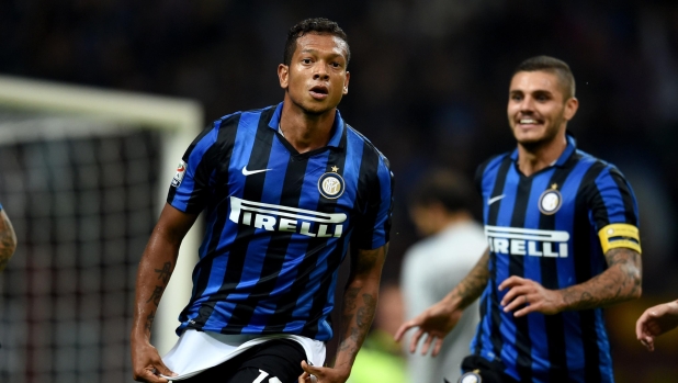 Guarin: "L'alcol mi ha devastato, ma l'ho dribblato e sono rinato. E mi rivedo in Barella"