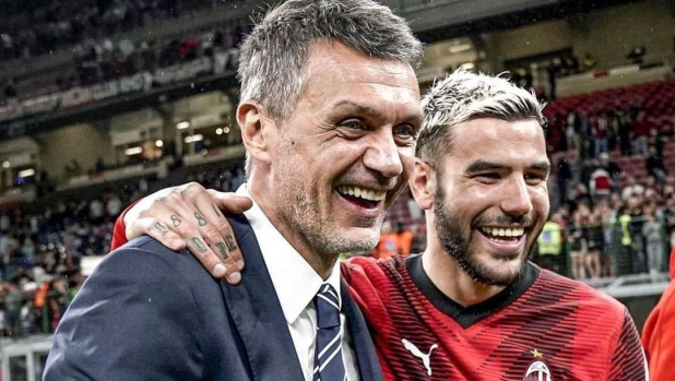 Milan, Maldini risponde a Theo dopo il record di gol: "Io ci ho messo 25 anni, tu sei speciale"