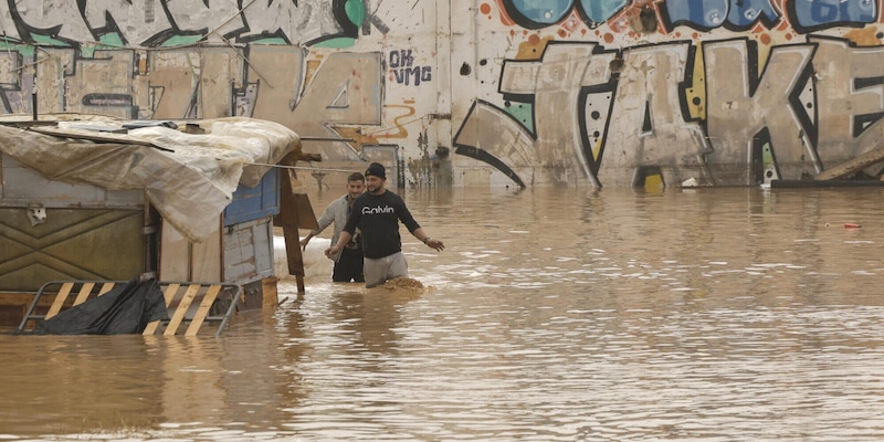 Alluvione Spagna, dal Real al Valencia: la solidarietà del mondo del calcio