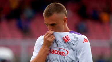 Gudmundsson, l’annuncio della Fiorentina sull’infortunio: c’è lesione