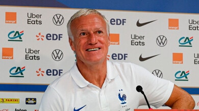 “Thuram deve fare un passo in più, Maignan? Sta bene, dorme”: Deschamps sorride