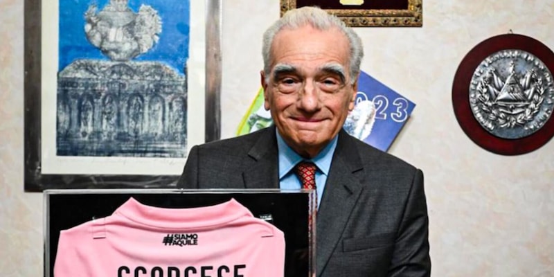 Scorsese con la maglia del Palermo, la dedica: “Sarà sempre casa tua”