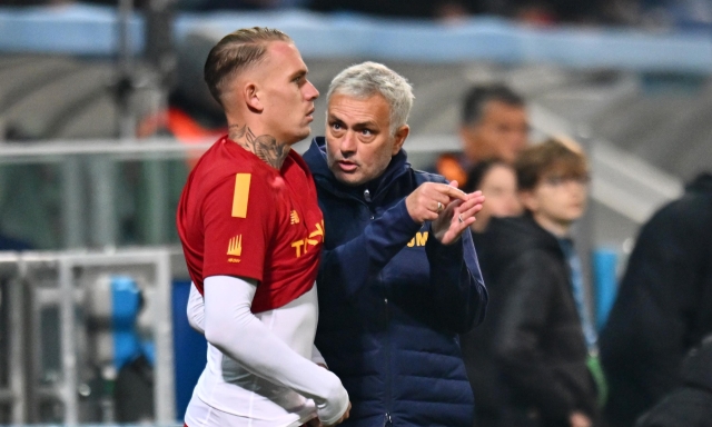 Ira Karsdorp: "Mourinho mi ha usato e chiamato traditore… E non ha mai chiesto scusa"