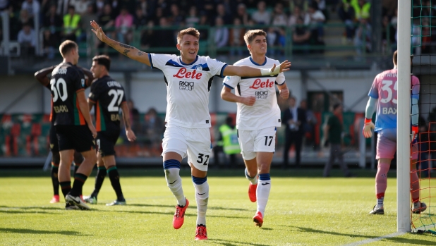 Venezia-Atalanta, le pagelle: pasticcio Candela (4,5), furia Retegui (7,5)