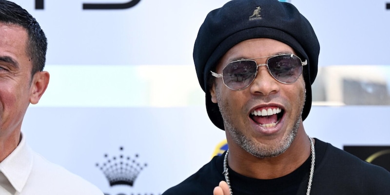 Ronaldinho: “Maradona il mio idolo. E Baggio il mio 10 preferito”